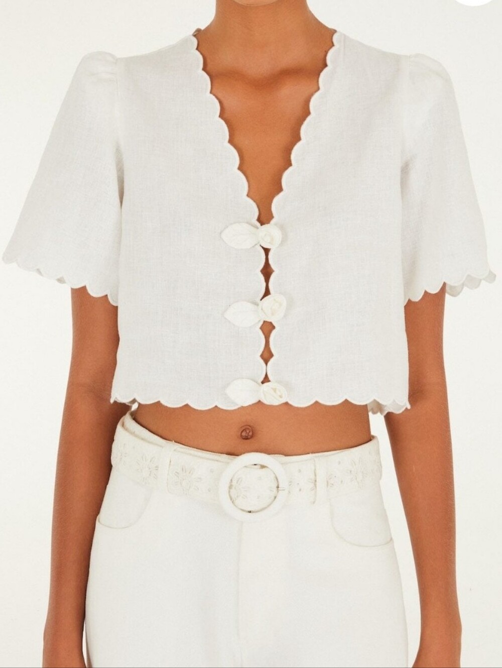 Farm RIO Offwhite Scalloped Roses Linen Top